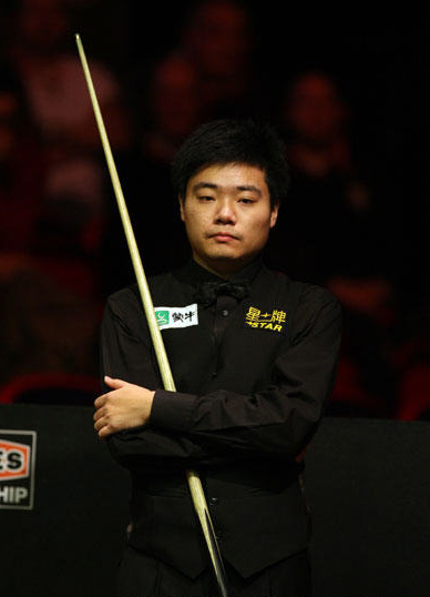 正式与球队 正式与球队