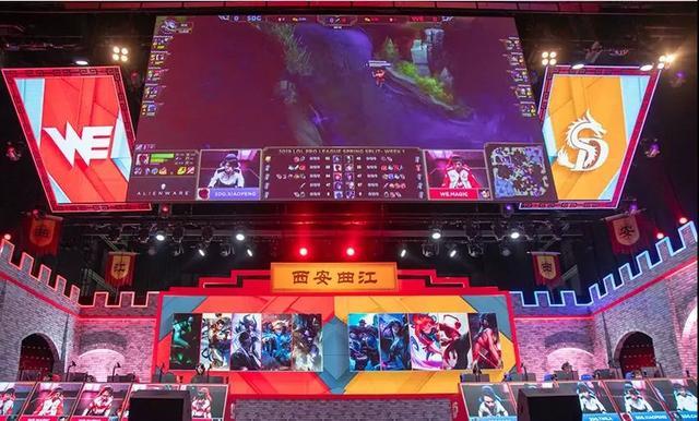 更是在球队 更是在球队